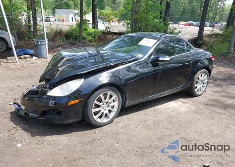 2005 Mercedes-Benz Slk 350 z USA, uszkodzony, nr VIN WDBWK56F15F036103